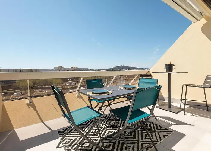 Terrasse Privee - Parking - Le Bellagio Heliopolis - Village Naturiste *