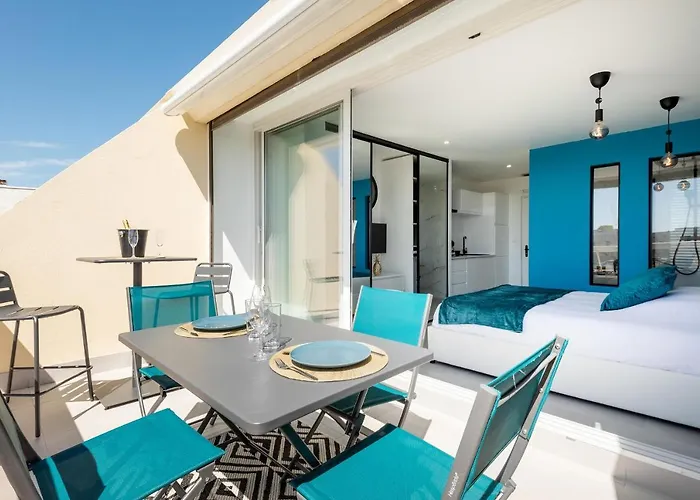 Terrasse privée - Parking - Le Bellagio Héliopolis - Village Naturiste *